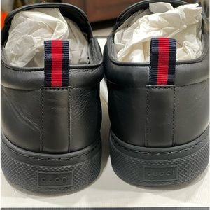 Mens GUCCI slip-ons, authentic comfortable shoe